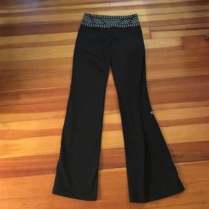 Lulu lemon groove pant!