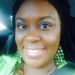 Meet your Posher, Shenika