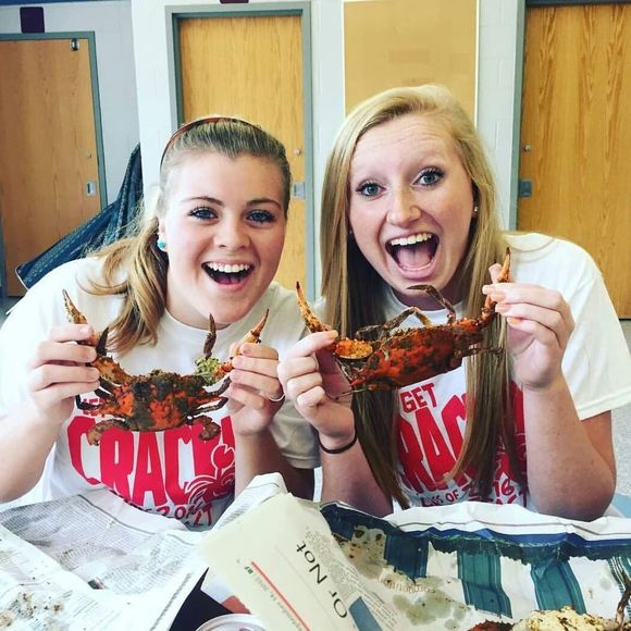 Meet your Posher, Sarah - Picture 1 of 1