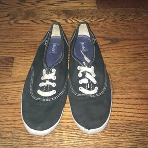 Black keds