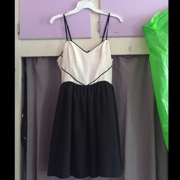 Black and white dress!