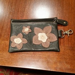 Liz Claiborne Black leather change purse.