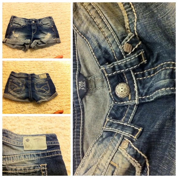 Silver jean Co. Shorts - Picture 2 of 4