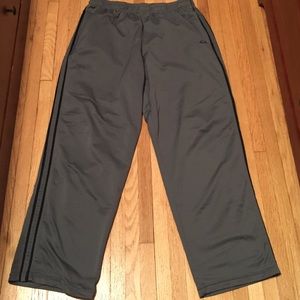 Men's champion pants. Size large