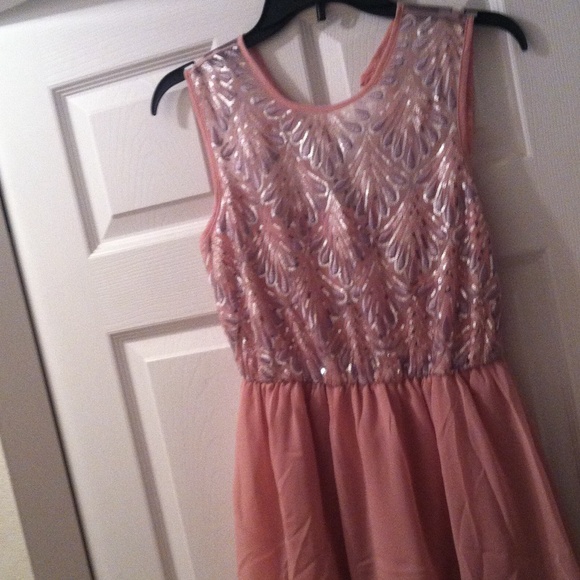 Lily rose dress pink with sparkles!
