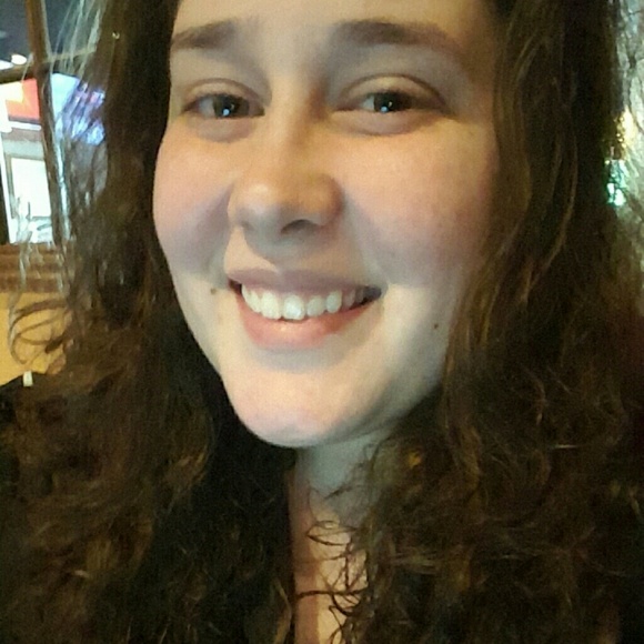 Meet your Posher, Gjystina