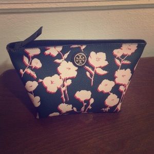 Small Tory Burch bag