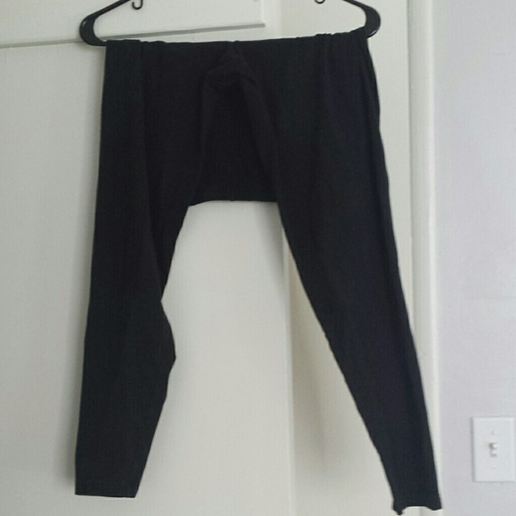 Vera Wang Black leggings