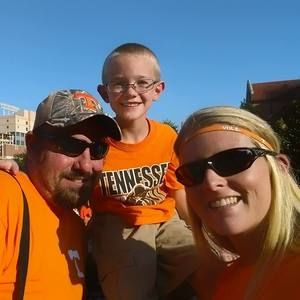 Meet your Posher, Elisha