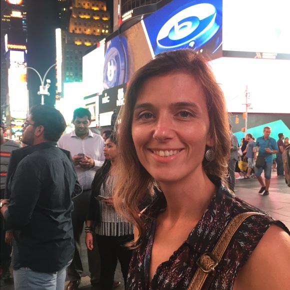 Meet your Posher, Dana - Picture 1 of 1