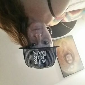 Meet your Posher, Lisa