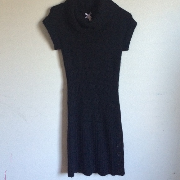 Knitted sweater short sleeve dress
