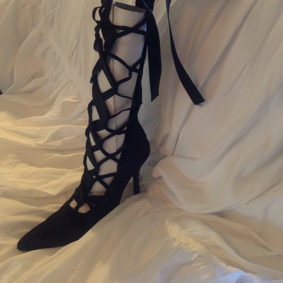 Black satin lace up high heels - Picture 2 of 4