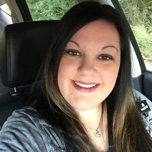 Meet your Posher, Casey