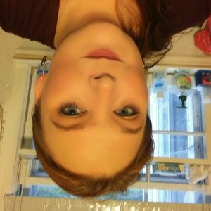 Meet your Posher, Dana