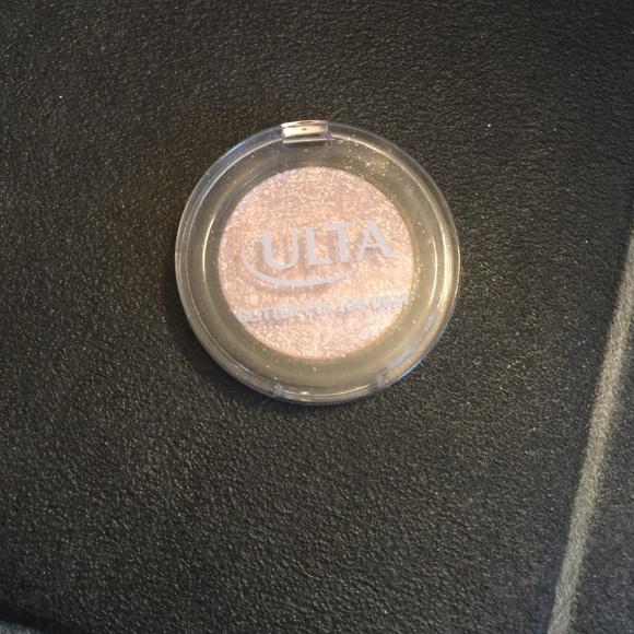 ULTA shimmer shadow