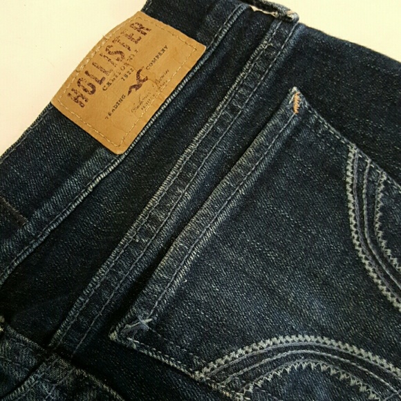 **sold Hollister short shorts - Picture 4 of 4