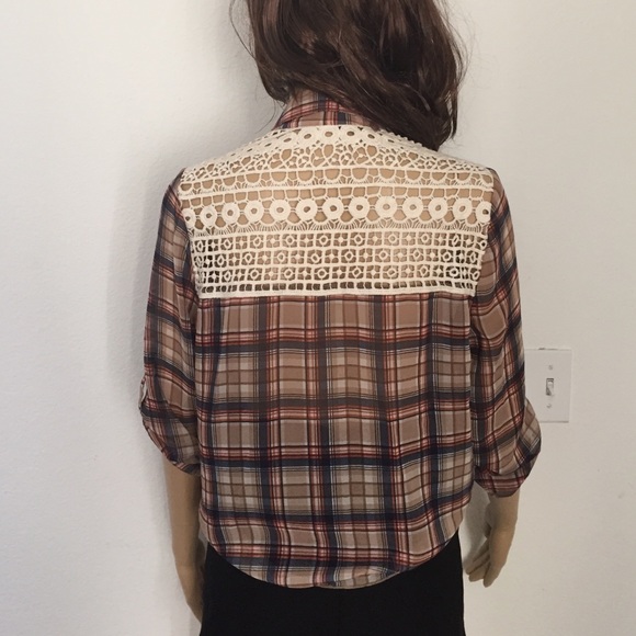 Button down top - Picture 3 of 3