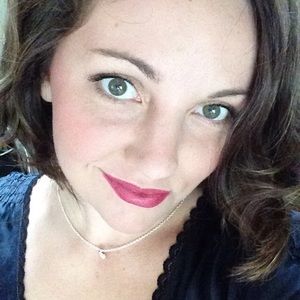 Meet your Posher, Leslie