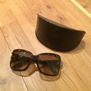 Gucci tortoise sunglasses