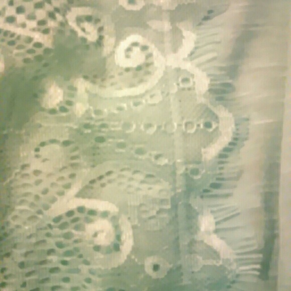 Tank - Picture 2 of 4