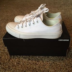 All white Chuck Taylor All Star II