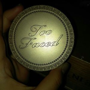 Two faced pink leopard blushing powder