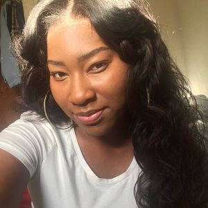 Meet your Posher, Ashanti