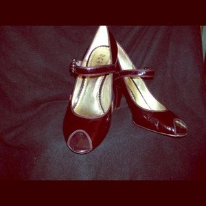 BCBG "Pasha" heels in burgundy
