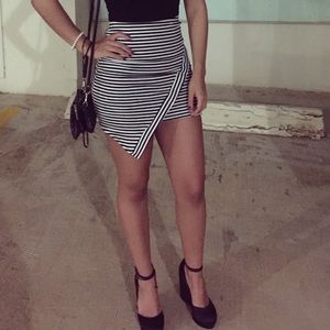 Stripped Highwaist Skirt