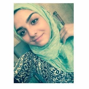 Meet your Posher, Hannah