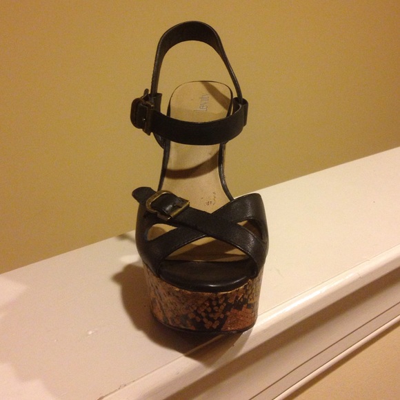 Wedges - Picture 3 of 4