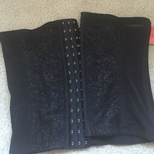Waist trainer black