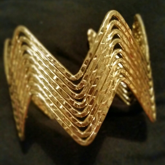 Gold tone chevron bracelet