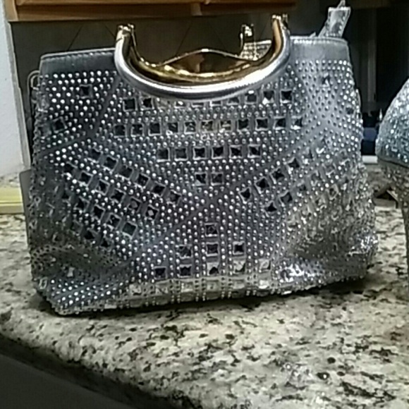 Fabulous Bling Bling Handbag!
