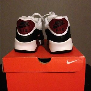 Nike Air Max 90 White/Black/Burgundy