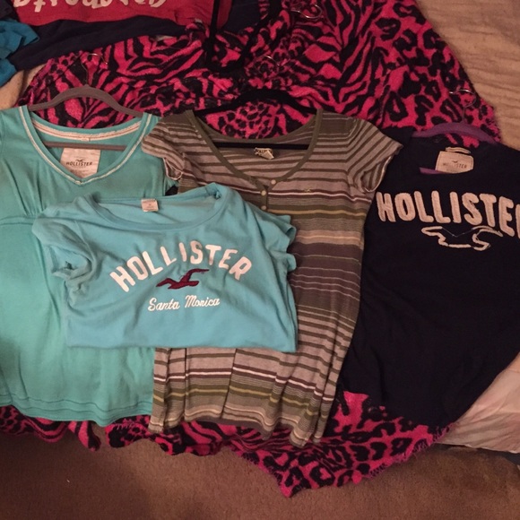 Lot of 4 hollister shirts - Picture 1 of 4