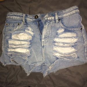 Ripped high waisted shorts