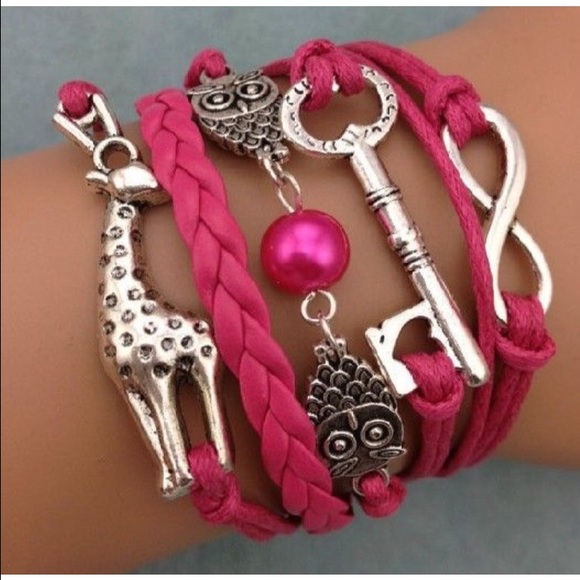 Infinity Giraffe pink leather charm bracelet