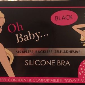 Strapless, backless, self-adhesive silicone bra B