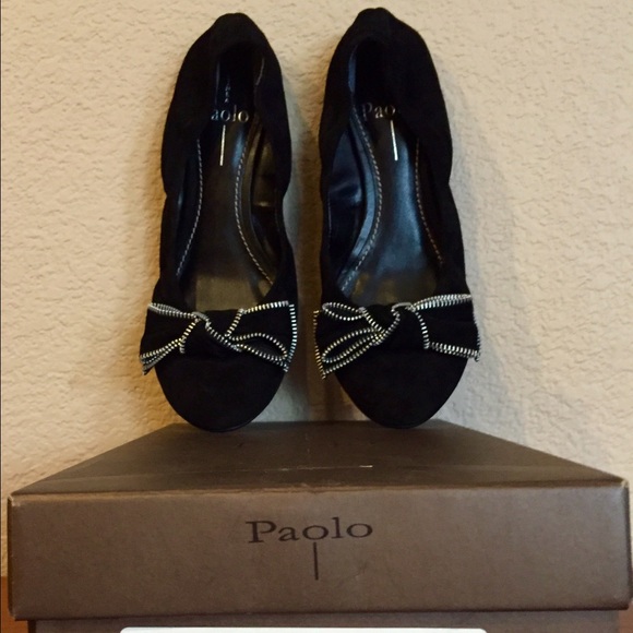 Paolo Suede Zipper-Bow Flats