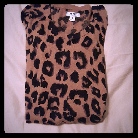 Leopard print sweater long length