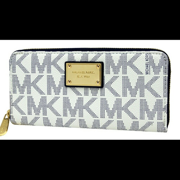 🆕MICHAEL KORS Navy Logo Continental Wallet