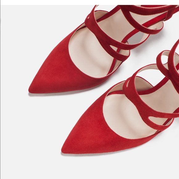 Brand new Zara heels. Euro 39.