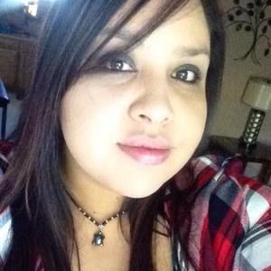 Meet your Posher, Flora