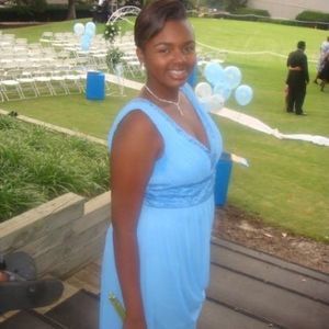 Meet your Posher, Lorraine