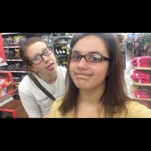 Meet your Posher, Brianna