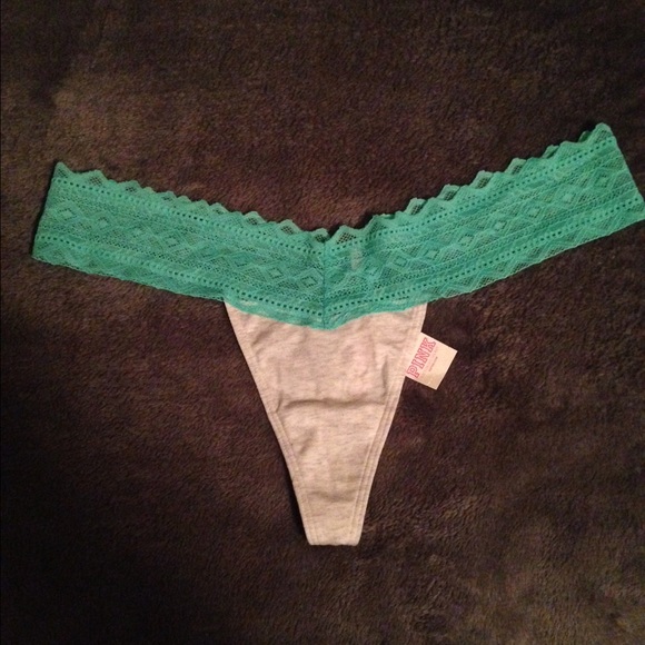 NWT/never worn VS PINK thong! Super soft!💕Size: M