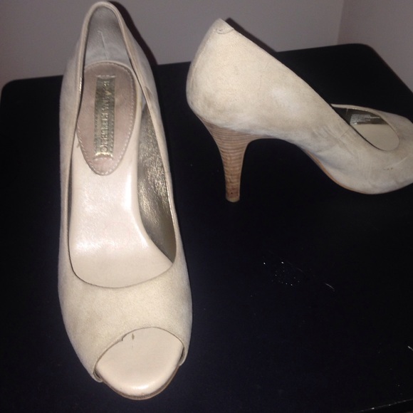 Suede Banana republic heels