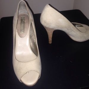 Suede Banana republic heels